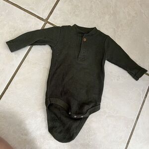 322. Chick Pea Dark Green Long Sleeve Shirt Size 0-3 months
